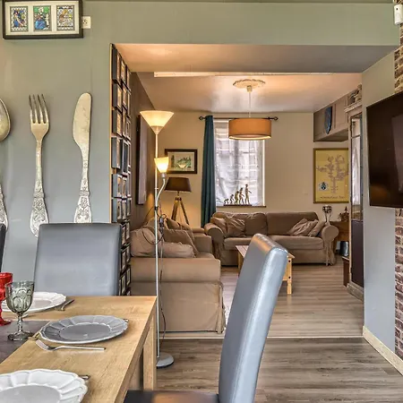 펜션 Stunning In Torcy-le-grand *