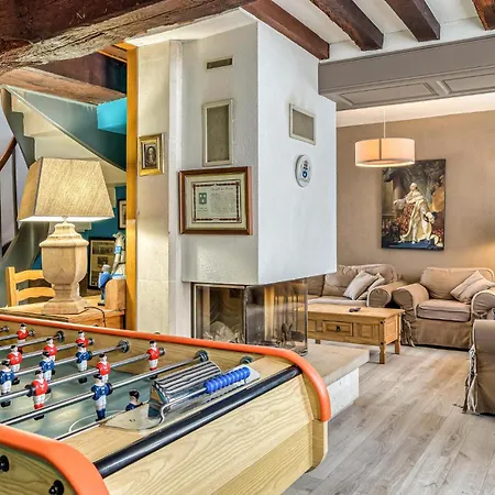 Beautiful Home In Torcy-Le-Grand With Wifi